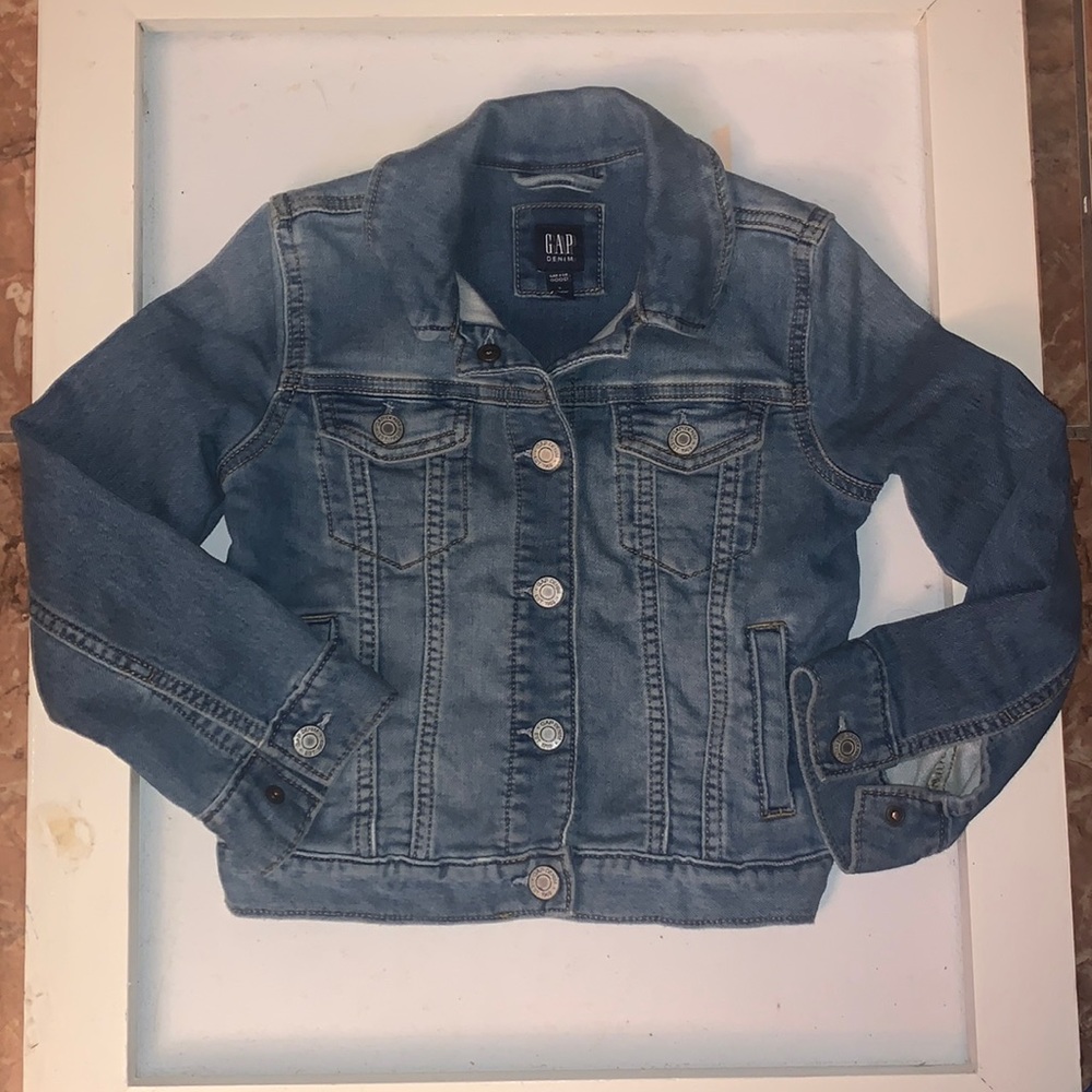 Gap Girls denim jacket size small